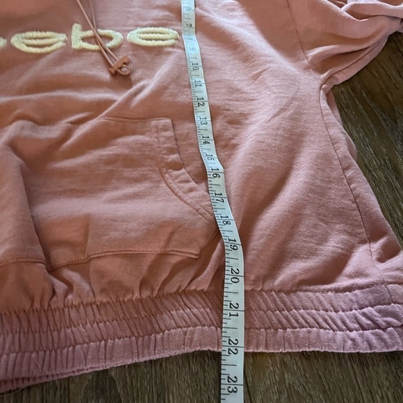 BEBE sport pink crop hoodies aize medium - Picture 8 of 8